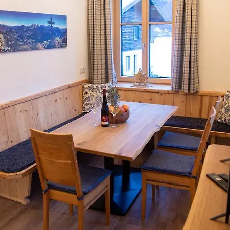 Pfarrhofbauer Sankt Martin bei Lofer